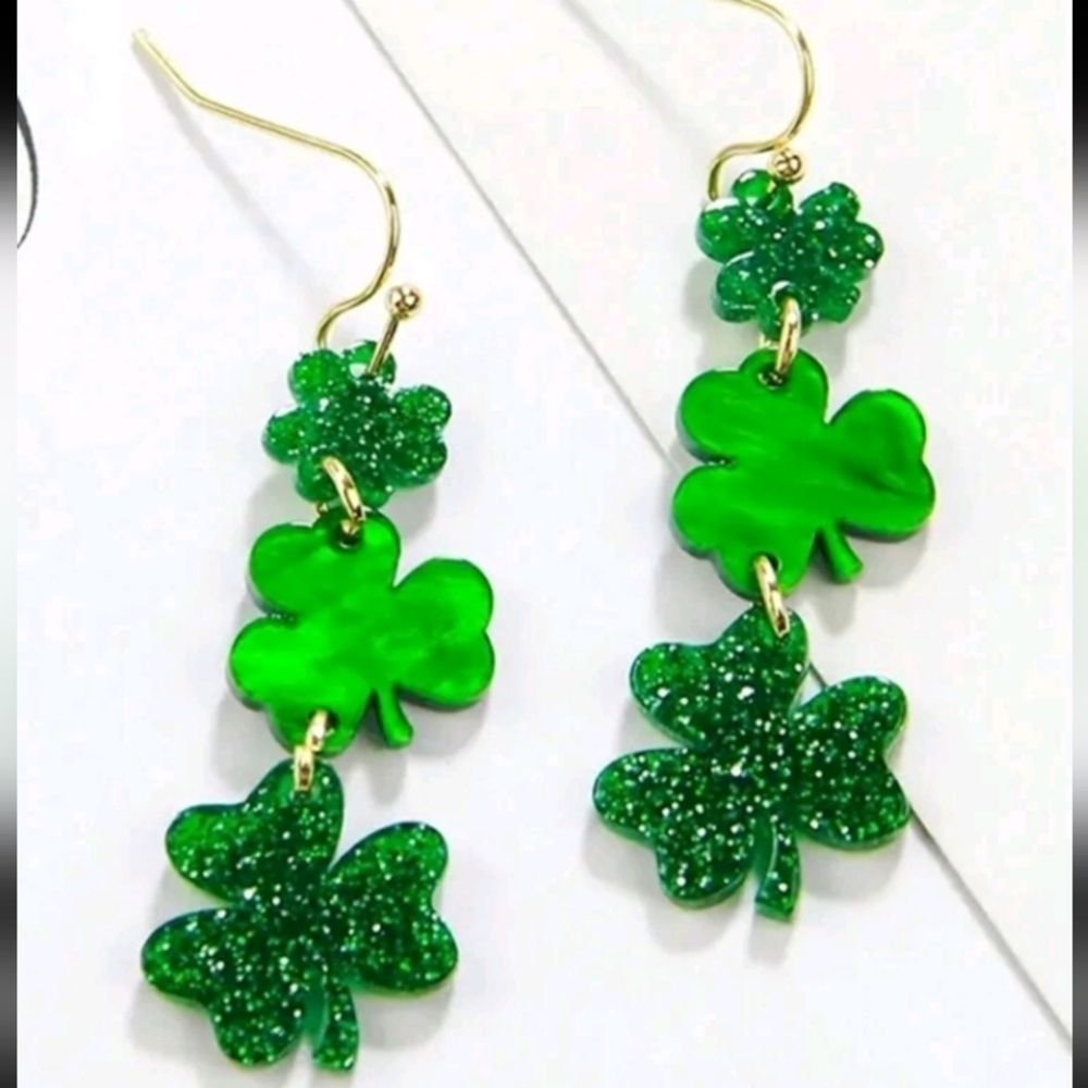 Green Clover 3 Tier St Patrick's Day Dangle Earrings
